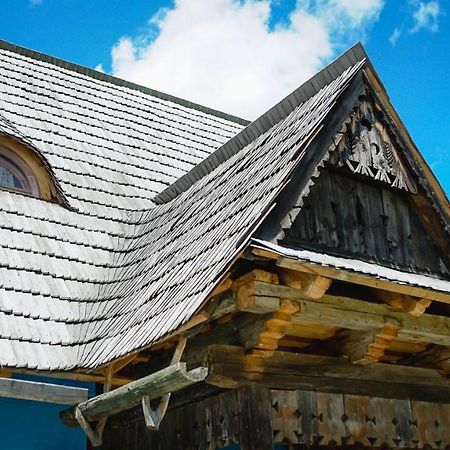 Iz De Maramures Rural Hotel (Adults Only) Surdesti  Exterior foto